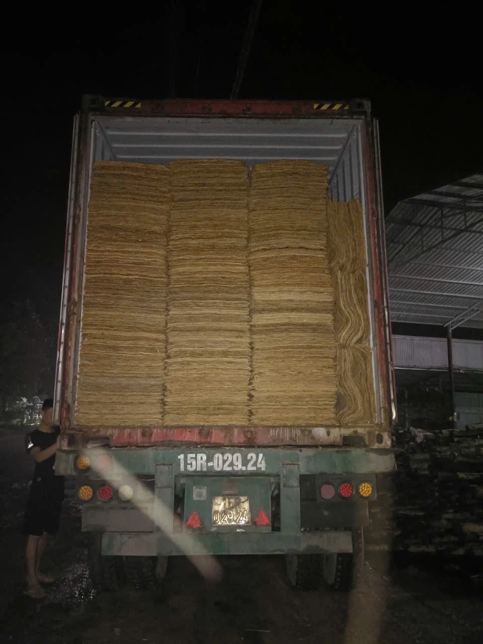 Northern Vietnam plywood factory production line — HCPLY Phu Tho province exporting to 20+ countries