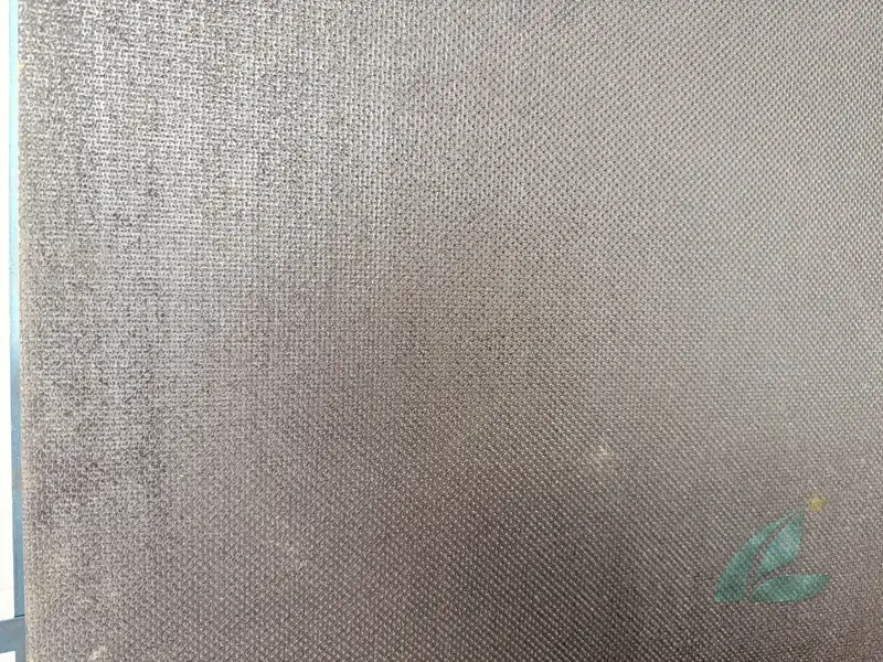 Anti-slip plywood Vietnam factory production HCPLY export quality