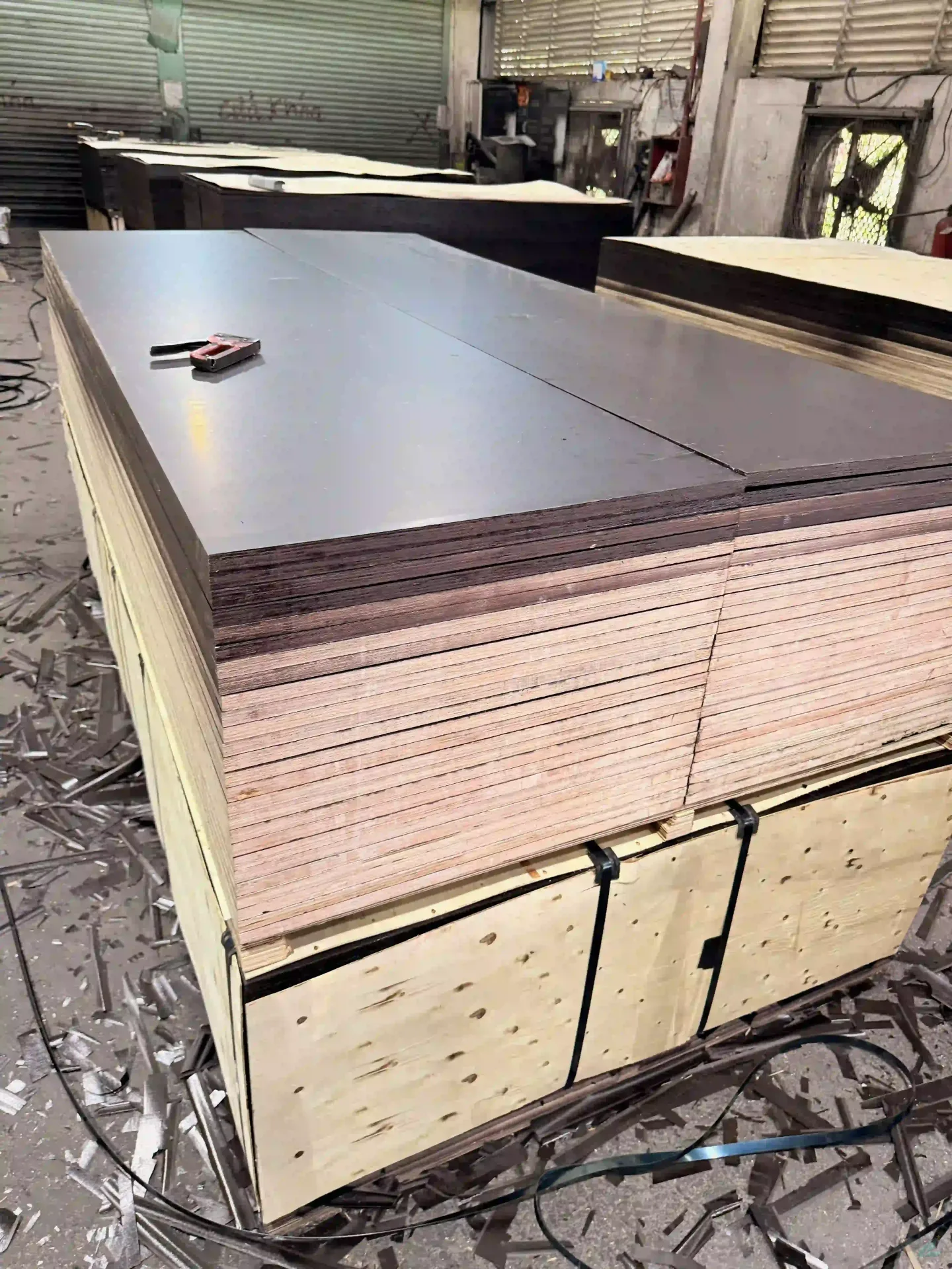 Film faced plywood Vietnam black brown export factory hcply 061