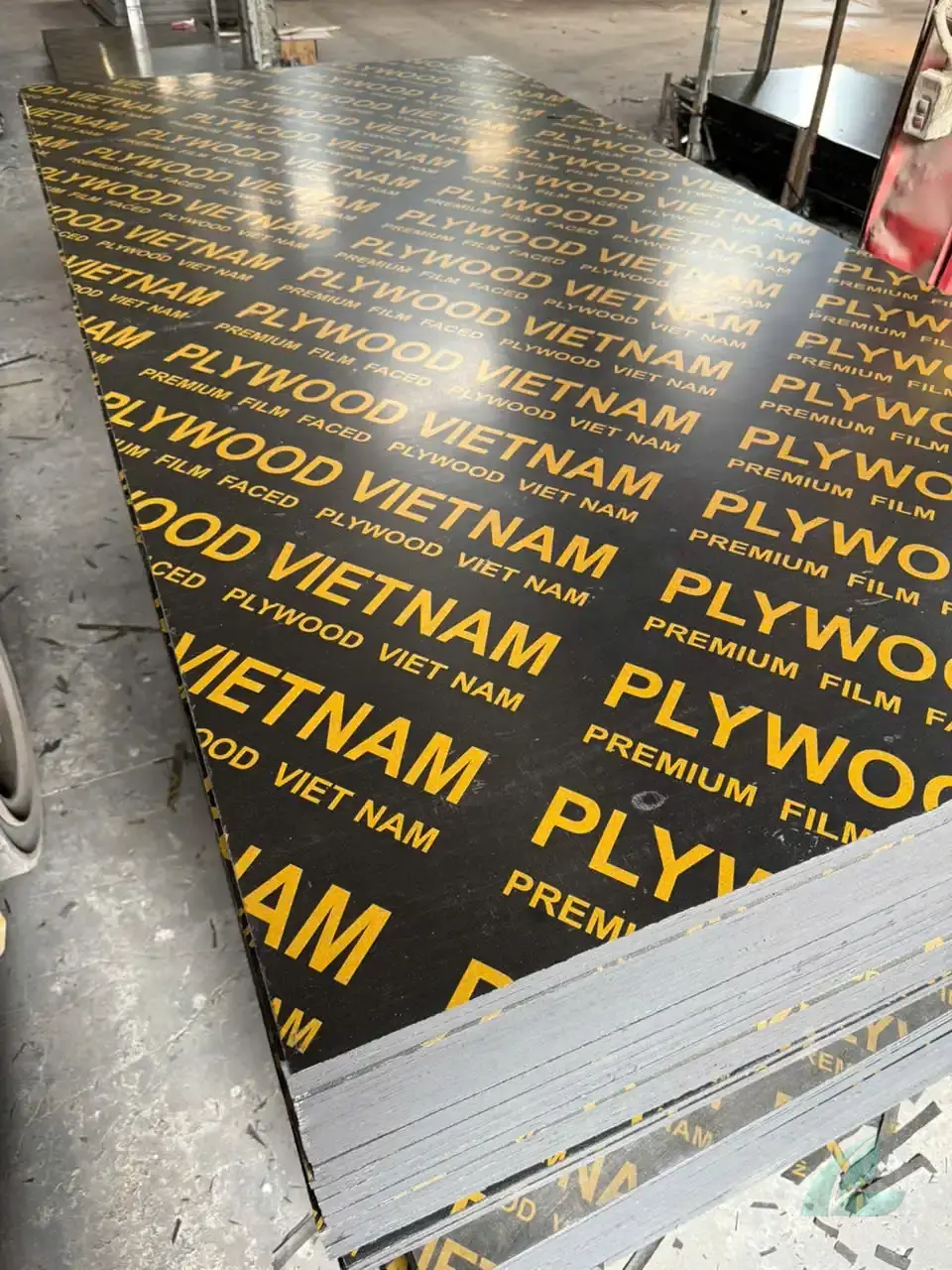 Film faced plywood Vietnam black brown export factory hcply 133