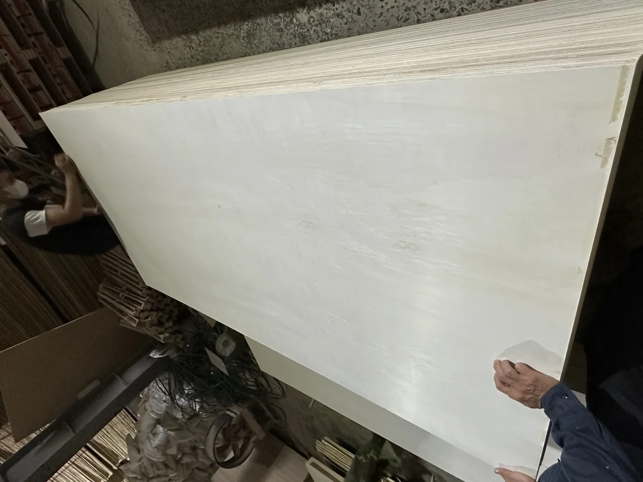 Poplar plywood Vietnam white core export hcply 048