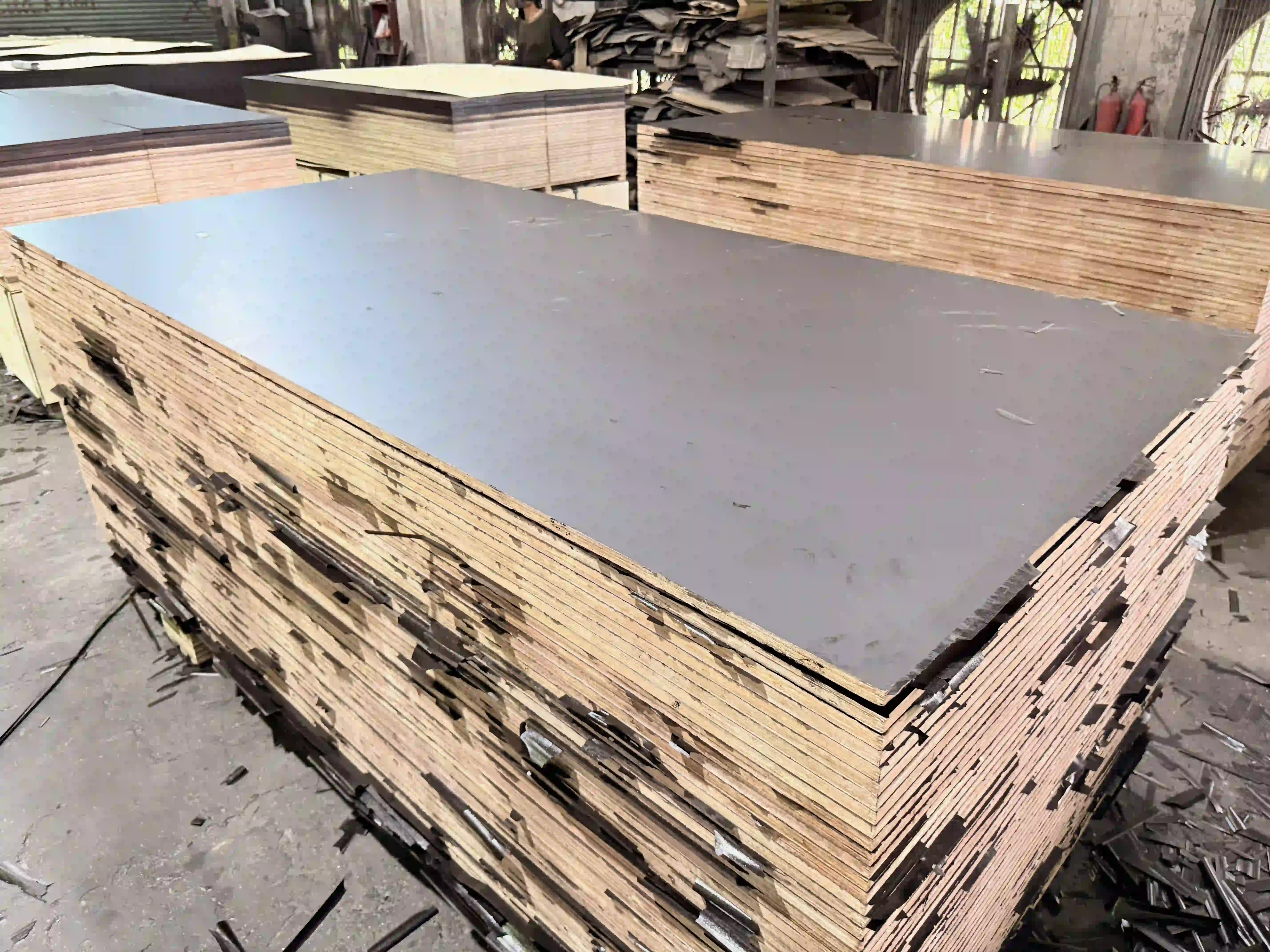 HCPLY plywood product catalogue specifications page